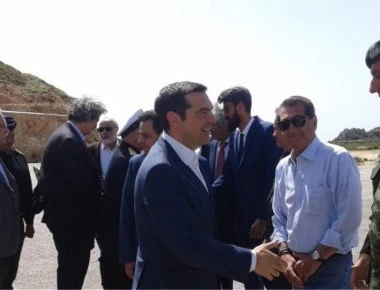 Έφτασε στο Καστελόριζο ο Α.Τσίπρας: «Δεν είμαι εδώ για διάγγελμα αλλά για να εγκαινιάσω έργο»